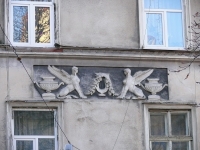Сфинксы на фасаде одного из домов старого Львова