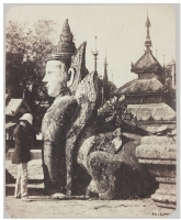 Пурушамрига-манутиха. Страж пагоды Шведагон (Янгон, Бирма-Мьянма). Фото 1852 года