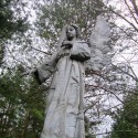 Ангел на кладбище в поселке Дворец (Дятловский р-н, Беларусь)