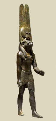 Бронзовая фигурка бога Монту. Британский музей