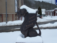 Дракон. Один из скульптурной композиции у трутновского завода "Пежо"