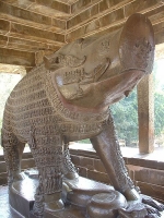 Вараха в виде гигантского кабана (Кхаджурахо, Индия)
