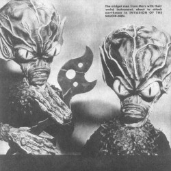 Инопланетные существа из фильма "Вторжение людей с летающих тарелок" (1957)