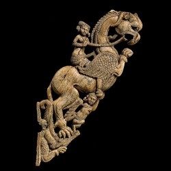 Деревянный грифон. Пергам, 1-2 века н.э.