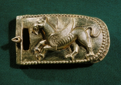 Золотая застёжка пояса с изображением грифона. Ольвия, I век до н.э.