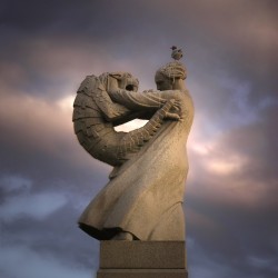Дракон в Парке скульптур Вигеланда