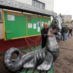 Лепельский цмок в ожидании установки...