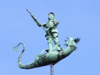 Св. Георгий и дракон — флюгер на здании Двора Братства Св. Георгия в Гданьске