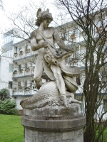 Драконоборец Зигфрид — статуя в Бремене