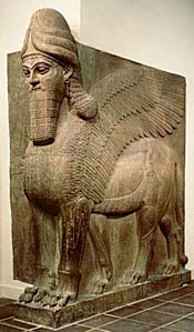 Ламассу. Придверное изваяние во дворце в Нимруде, IX в. до н.э.