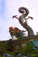 Китайский дракон-лун в Сингапуре (скульптура)